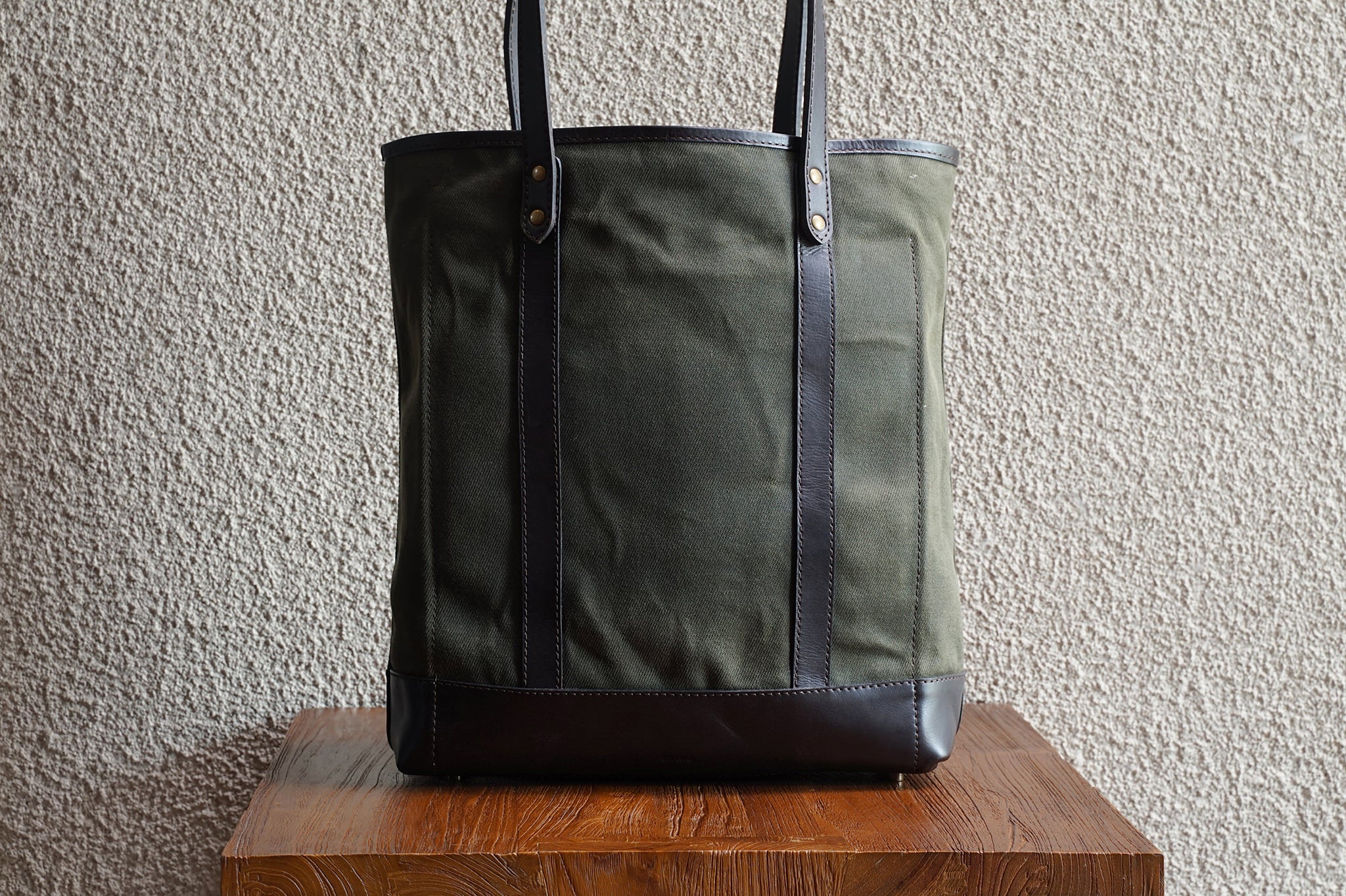 Slim Tote/Olive - Waxed Twill