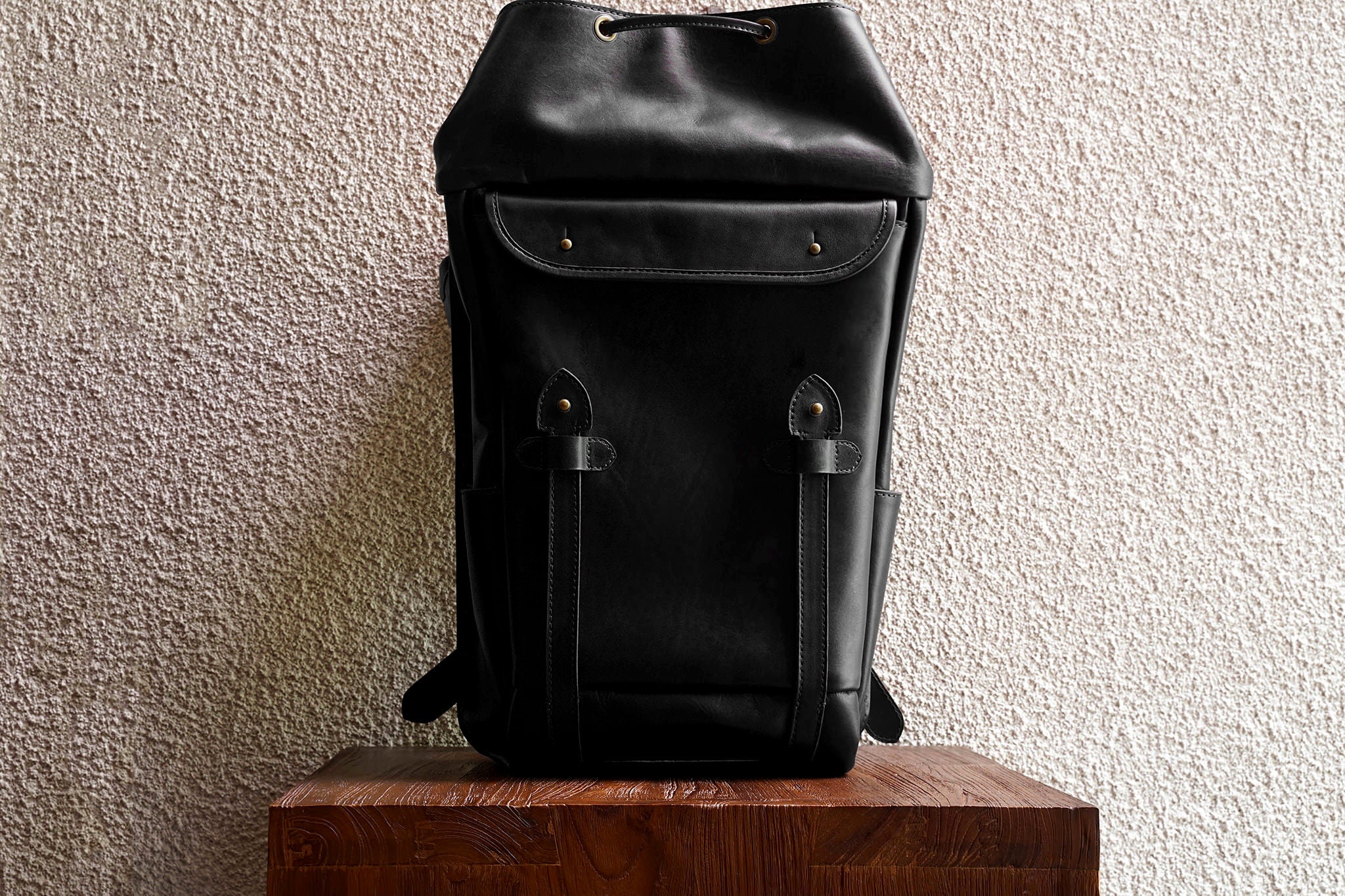 Daypack/Black - 3 Weeks Preorder