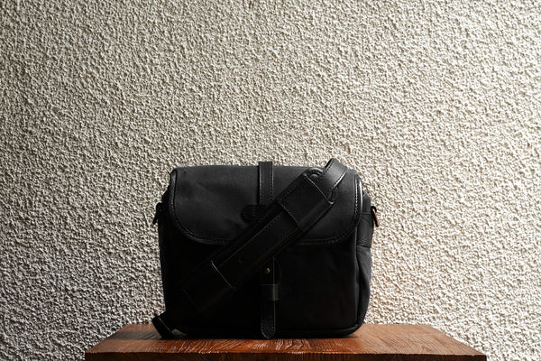 Rana 10/Black - Waxed Twill